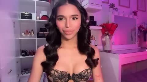 babysabrinaxx online show from February 12, 5:08 pm