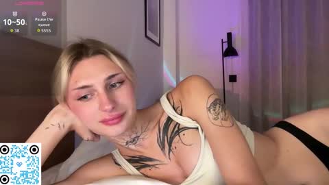 My name is Molly. Please say hello I like talking to you. If you have any wishes or obscene desires please use the tip menu online show from October 1, 7:36 pm