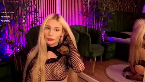 Kara online show from March 6, 8:03 pm