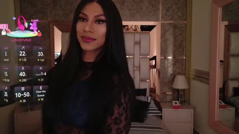 beauty_nina online show from April 29, 5:56 am