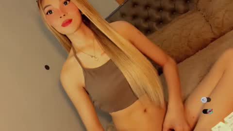 Bella online show from November 22, 5:53 am