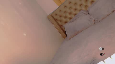 Bella online show from February 13, 4:41 am