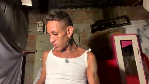 Stiven Leon online show from March 29, 8:26 am