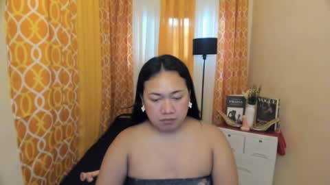 BABY LEXIE online show from May 6, 5:36 am