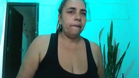 bigtsandhardcock online show from December 2, 1:30 am