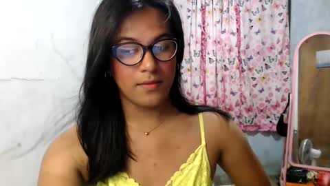 Ellez online show from March 9, 10:52 am