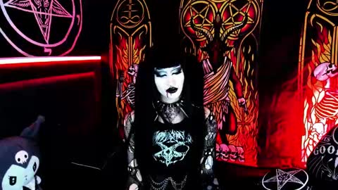   online show from September 8, 8:07 pm