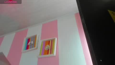 bouncing_bunnyxxx69 online show from March 14, 4:49 am