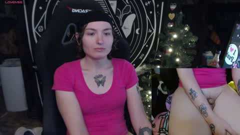 BrandiWRLD999 online show from January 13, 9:52 pm