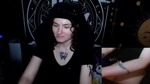 BrandiWRLD999 online show from September 30, 7:47 pm