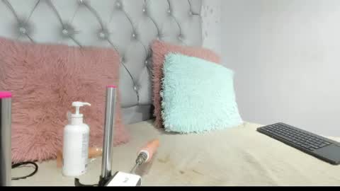 brenda sofia2 online show from June 3, 2:18 pm