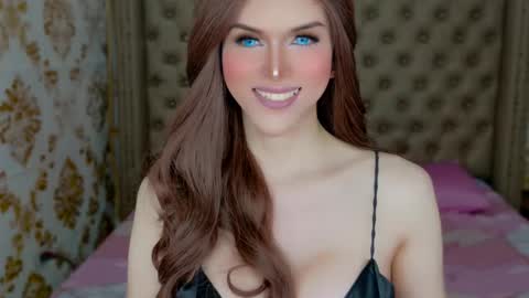 brionatop online show from December 23, 4:06 am