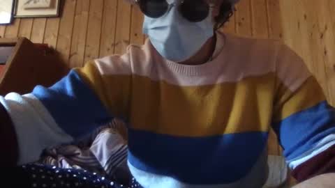 bussybinge online show from March 8, 12:30 pm