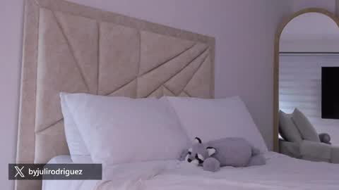    online show from March 2, 2:50 am