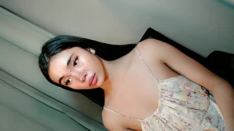 call_me_nina online show from June 21, 12:08 pm