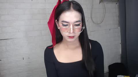 camela_star online show from February 17, 4:42 am