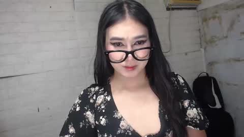 camela_star online show from September 17, 2:05 am