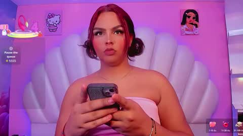 CamiiGarcia  online show from January 15, 11:20 am