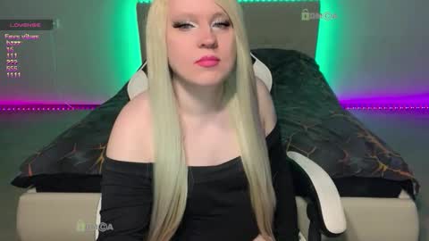 Miley online show from February 20, 6:26 am