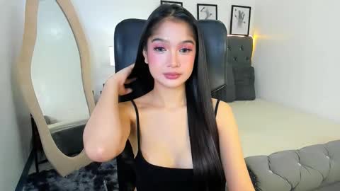 candiceferragamo online show from September 19, 7:19 pm