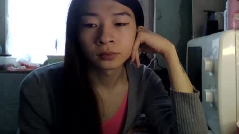 CarlyJoy online show from March 8, 7:49 am