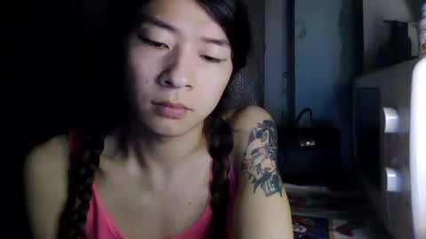 CarlyJoy online show from March 10, 5:50 pm