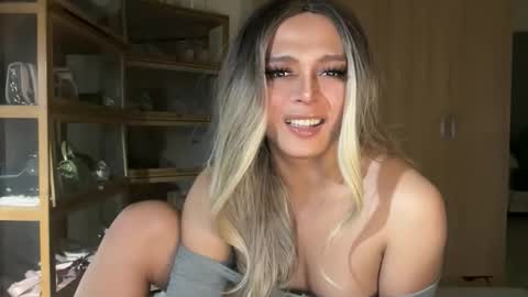 cassie online show from October 2, 6:40 pm