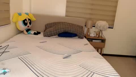 cassie online show from April 11, 3:34 am