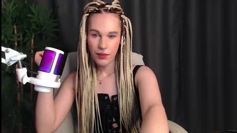 Cassie online show from November 26, 6:54 pm