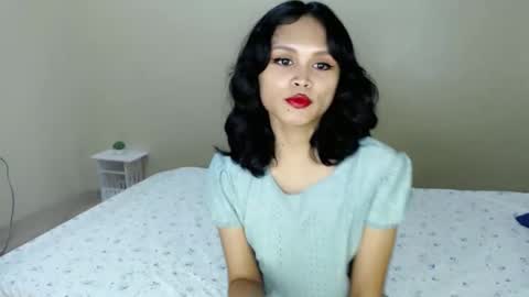 Selena online show from October 6, 2:39 pm