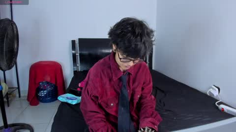 Charlie online show from May 22, 4:47 pm