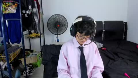 Charlie online show from May 25, 6:48 pm