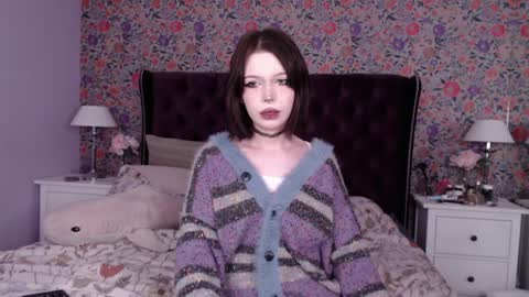 amelia online show from December 27, 8:56 am