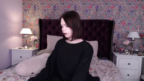 amelia online show from December 28, 9:19 pm