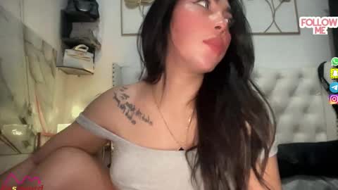 christine online show from November 21, 1:39 am