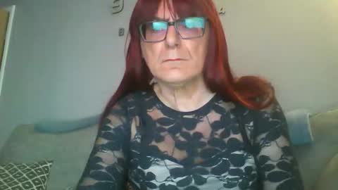 katecduk online show from February 28, 6:58 pm