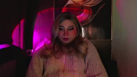 hailey online show from November 30, 7:11 am