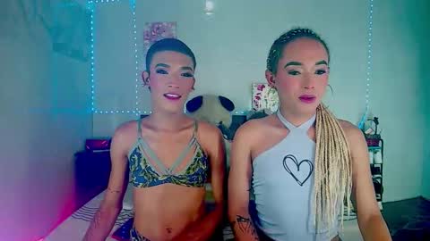 ALEXA  KIM online show from October 23, 7:29 pm