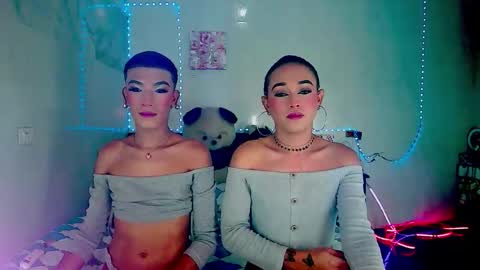 ALEXA  KIM online show from October 29, 4:16 pm