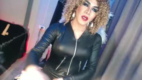 CUMMELA SLUTI online show from February 16, 2:26 pm