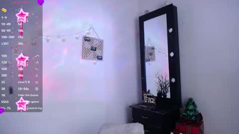 Cute horny1 online show from December 15, 3:24 am