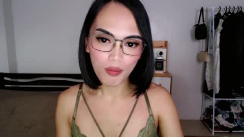 ZAYNA  DONT FORGET TO FOLLOW MY ROOM online show from April 7, 9:49 pm