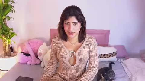 Dahiana online show from March 11, 11:20 pm