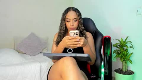 Daniela  online show from February 8, 2:17 am