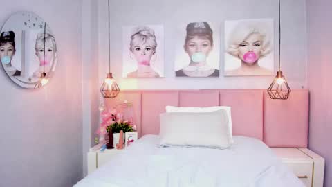    online show from November 5, 11:32 am