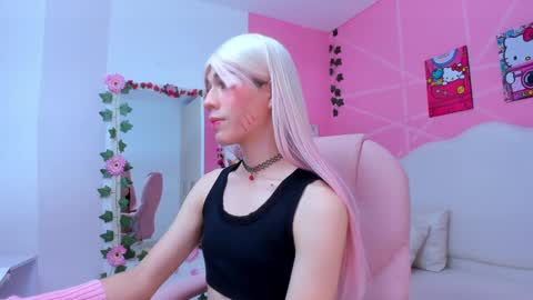 DaripQueen online show from February 13, 2:42 pm