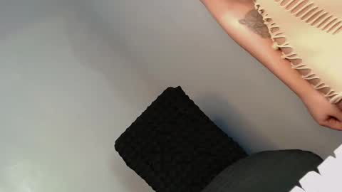 Kim online show from February 14, 5:09 am