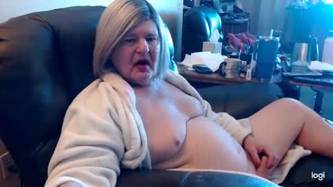 dawndoesall online show from January 16, 5:12 pm