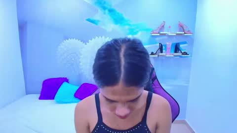 DEMI online show from December 1, 1:46 pm