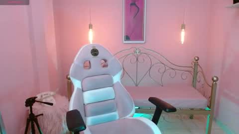 Dhalton online show from February 10, 3:24 am